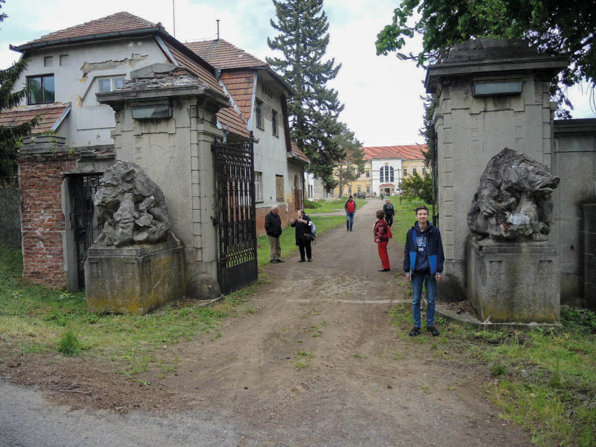 jak_jsem_v_panenskych_brezanech_poznaval_historii_brana_a_dolni_zamek_u