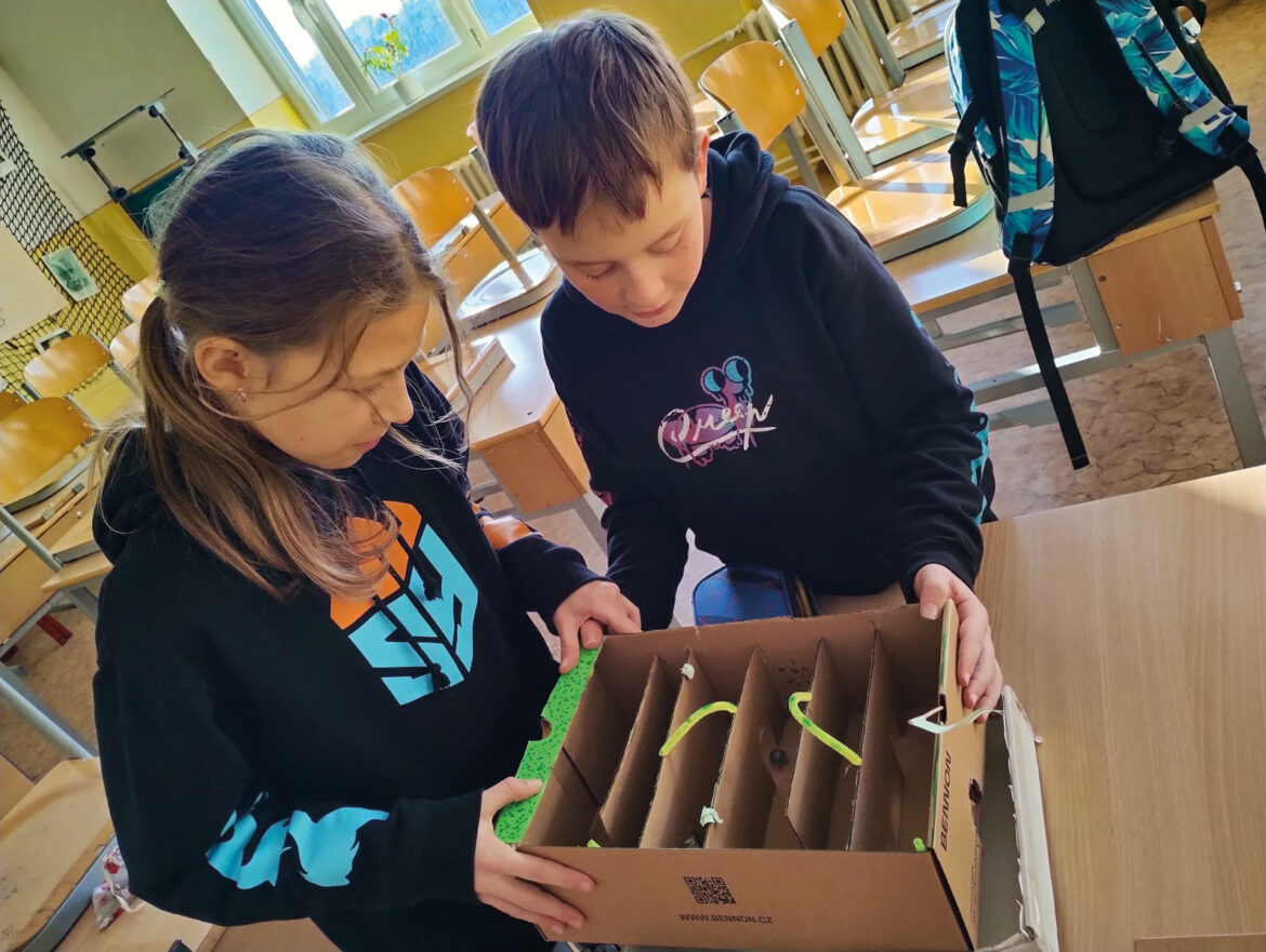 Badatelska_inspirace_labyrint-v-krabici-jako-hra_u