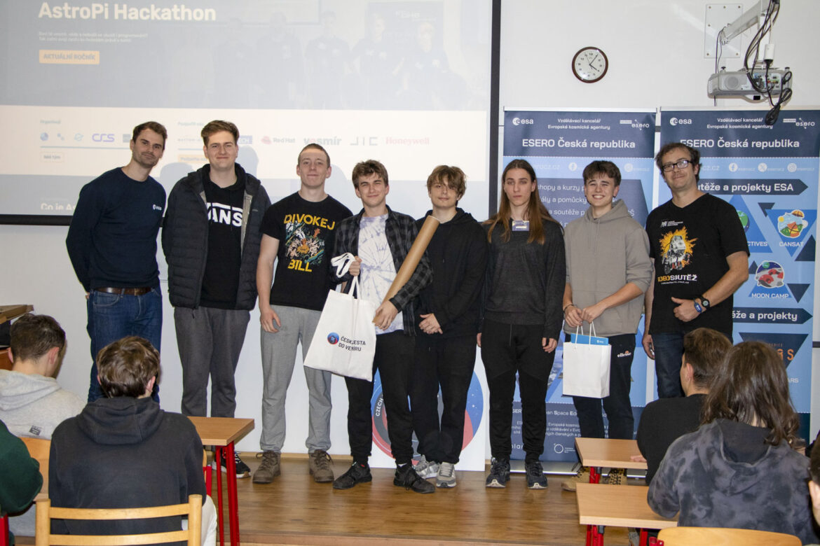 Hackatlon_IMG_5931_u